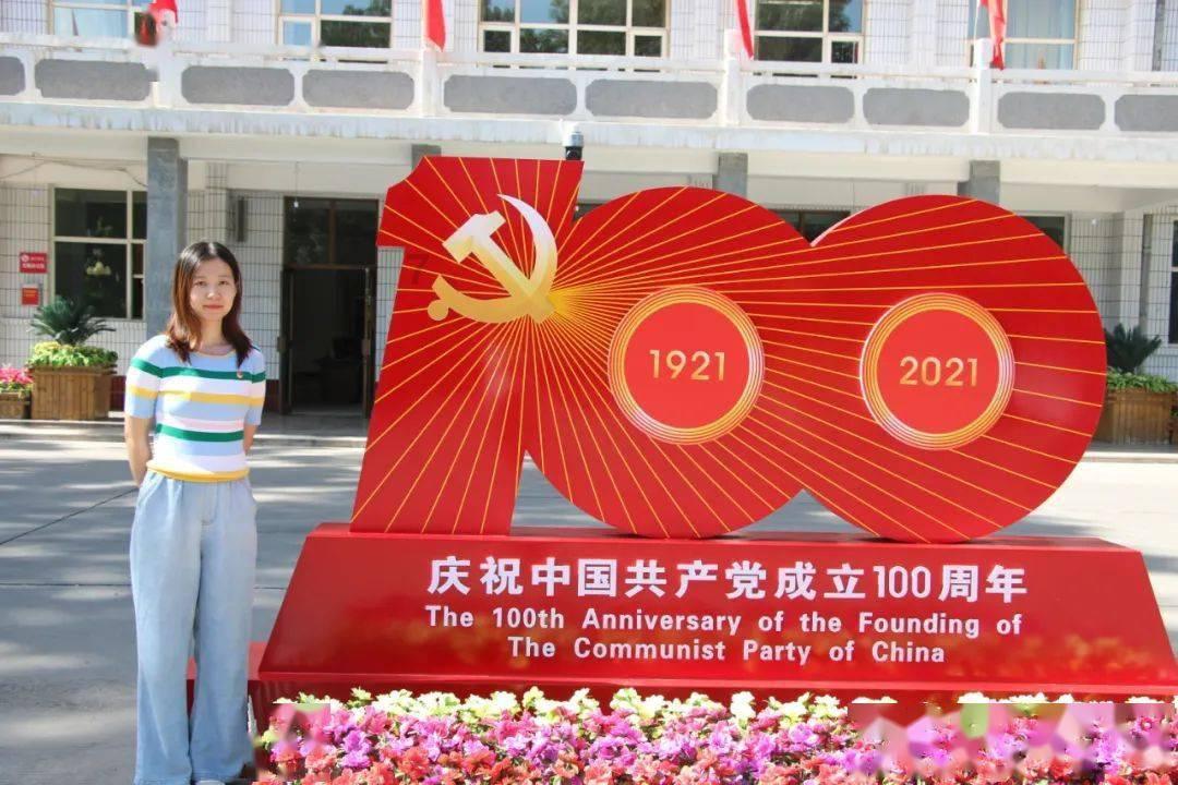 世体：罗贝托腿筋不适将缺战黄潜 巴萨本场有7名球员缺阵